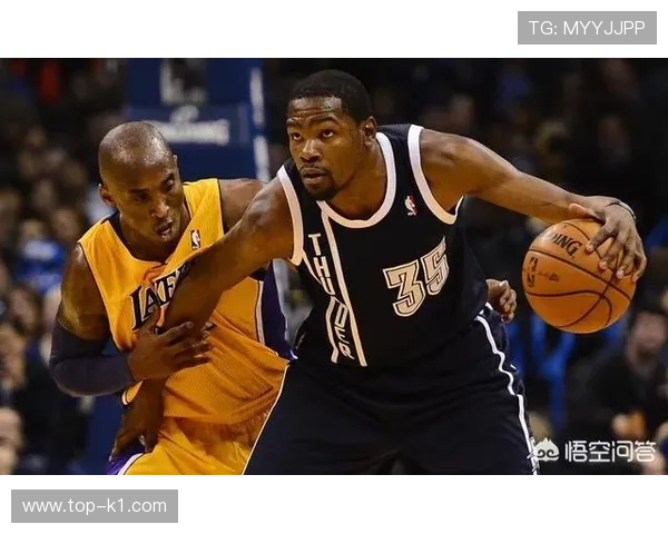 朱利叶斯·兰德尔利用高位挡拆拉开防守空间提升关键时刻得分效率